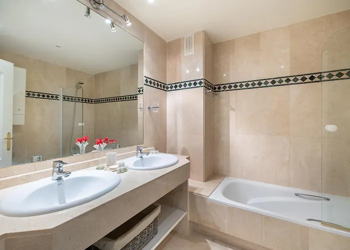 Apartment Rio Real Vista Golf, By Homing U *