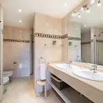 Rio Real Vista Golf, By Homing U Apartment